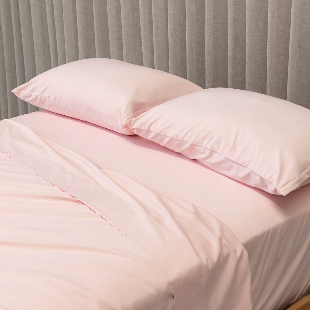 60% bamboo · 40% cotton — South Padre pink sheet set