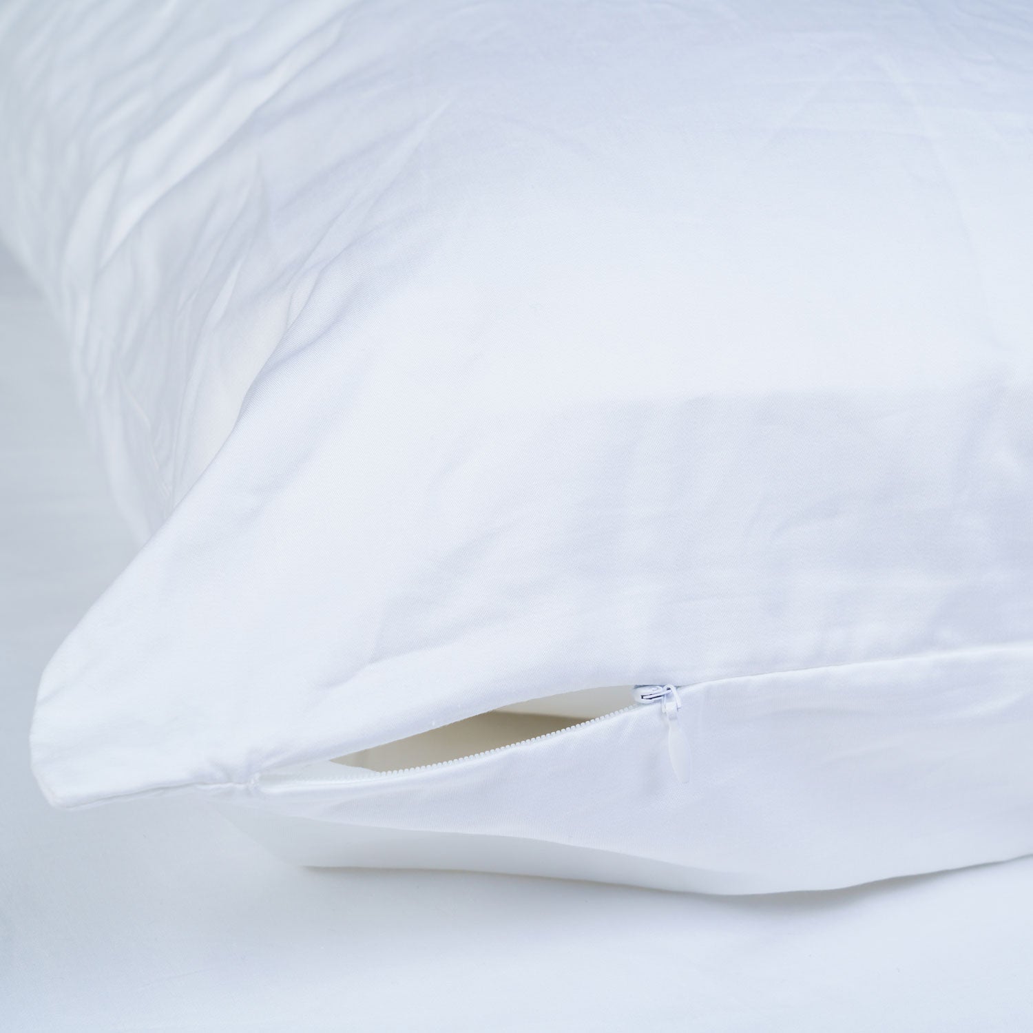 Luxury Bedding Sets Twin XL Malibu White Collection White